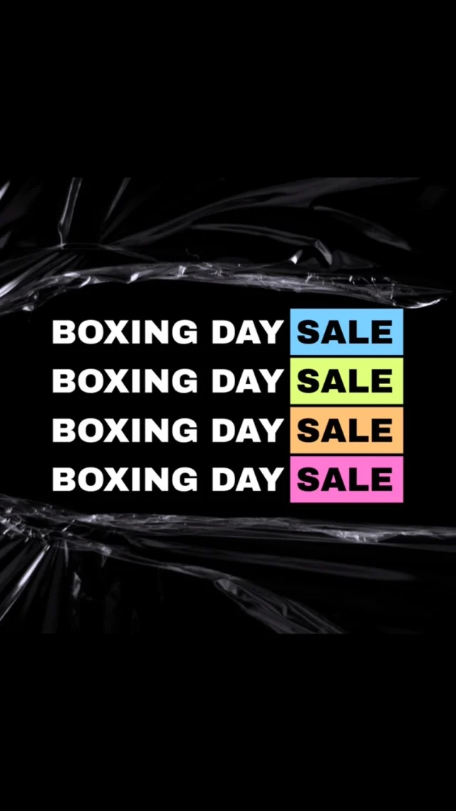 Déjà en ligne !
 
La promotion Boxing Day est lancée ! 🛒

Profitez dès aujourd’hui de 40 % de rabais sur la Collection Nomad Design !
 
📅 Du 26 au 30 décembre.
 
N’attendez plus pour magasiner nos créations uniques et transformer vos espaces !
 
🔗 Commandez maintenant : nomaddesignmural.ca
 
//
 
Now Live!
 
The Boxing Day promotion is live! 🛒

Enjoy 40% off the Nomad Design Collection starting today!
 
📅 From December 26 to 30.
 
Don’t wait to shop our unique designs and transform your spaces!
 
🔗 Order now: nomaddesignmural.ca
.
.
.
#boxingday #rabais40 #nomaddesign #décorationmurale #offrespéciale #discount40 #wallartdecor #specialoffer