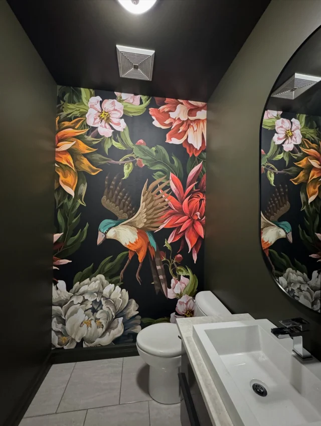 Un coup d’éclat signé Speakeasy

En collaboration avec la designer Emilie Cerretti, nous avons réalisé l’installation du papier peint Speakeasy dans une salle de bain au look assumé et spectaculaire.

🎯 Un motif audacieux
🎨 Une ambiance chic et feutrée
🚿 Et une pièce transformée avec style

Parce qu’un petit espace peut faire grande impression, surtout avec un papier peint aussi percutant que celui-là.

📞 Contactez-nous pour donner du caractère à vos murs, peu importe la pièce !
___

A Bold Statement with Speakeasy

In collaboration with designer Emilie Cerretti, we recently installed the Speakeasy wallpaper in a bathroom with a bold, striking look.

🎯 A daring pattern
🎨 A chic and moody atmosphere
🚿 A space completely transformed with style

Because even a small room can make a big impression, especially with a wallpaper as impactful as this one.

📞 Contact us to bring character to your walls no matter the room!
.
.
.
#papierpeint #nomaddesign #nomaddesignmural #wallpaperdecor #murale #decohome #design #designinspiration #designerinterieur #emiliecerretti #speakeasy #print #salledebain @joey4ever_ @emilie_cerretti_design @emilie_cerretti @stephanelarente
